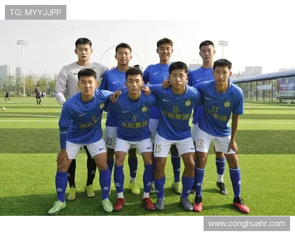 南京极限运动队在世界街舞大赛中以53分领先其他队伍展现实力