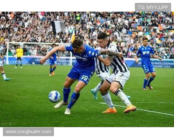 广州足球队比赛经验分析与数据表现研究探讨