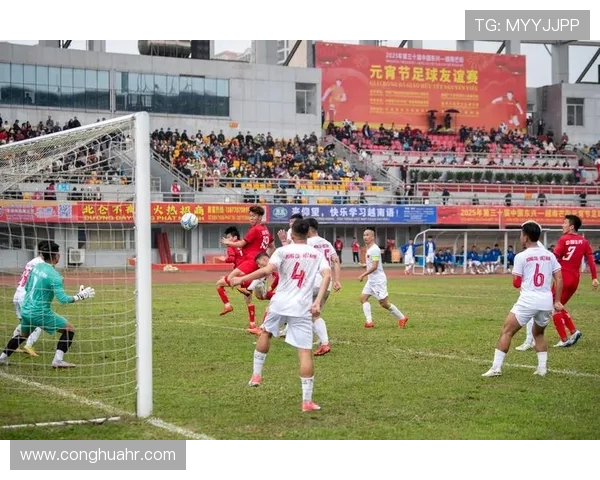 李强独家揭秘足球技巧与战术分享助你提升球技的秘诀 李强独家揭秘足球技巧与战术分享助你提升球技的秘诀