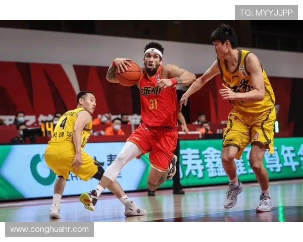 深圳篮球队在篮球团队协作排行榜中荣登第十名展现出色团队精神与默契配合