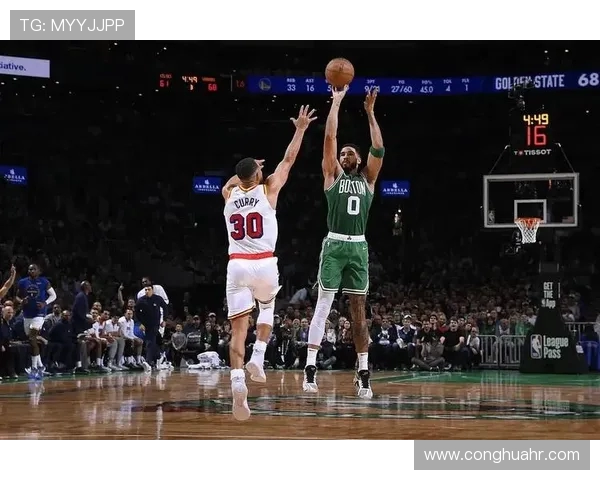 勇士与凯尔特人精彩对决集锦回顾展现篮球魅力与激情瞬间 勇士与凯尔特人精彩对决集锦回顾展现篮球魅力与激情瞬间