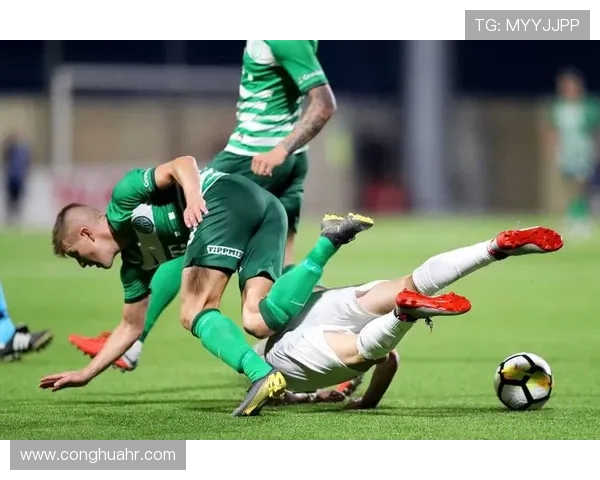 新圣徒与泰拜尼的激烈对决揭示足球战术与团队精神的较量