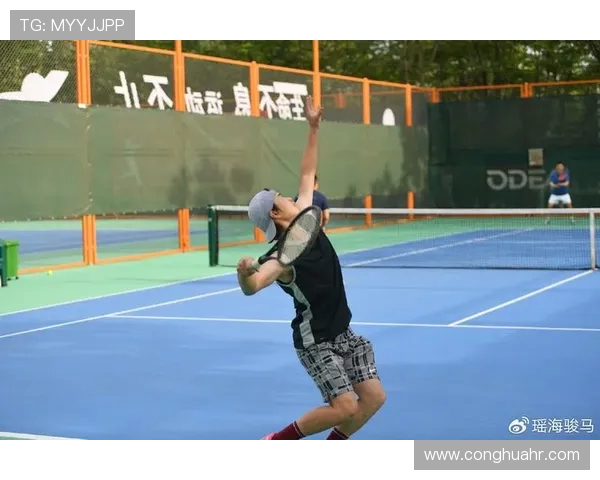 西安网球队的团队协作之道:网球巨献背后的默契与拼搏精神 西安网球队的团队协作之道:网球巨献背后的默契与拼搏精神