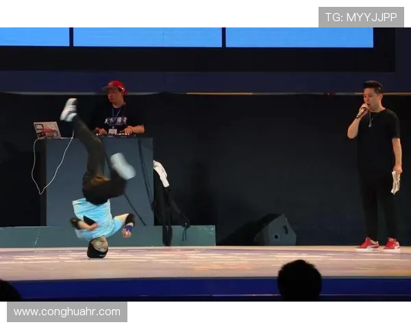 极限运动联赛点评：北京街舞队在赛场上的精彩表现与状态分析